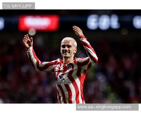 马竞客战毕巴前格列兹曼惊艳亮相全新寸头造型引关注