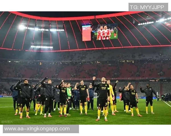 拜仁慕尼黑主场欧冠小组赛连胜纪录延续至38场不败再创辉煌